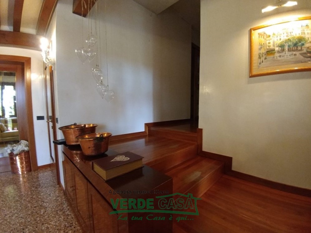 Gallery 1